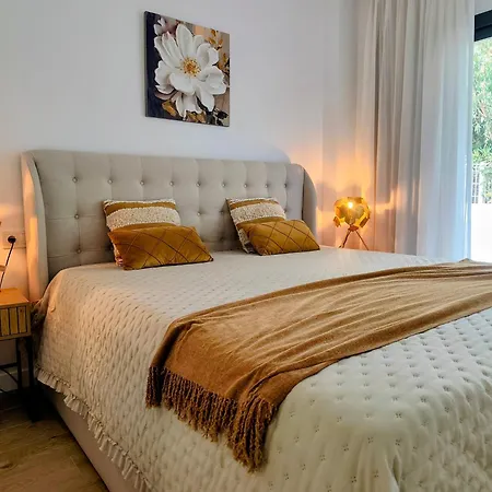 West Luxury Apartamento Estepona