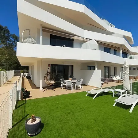West Luxury Apartamento Estepona